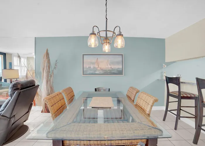 Gulf House 401 By Collection