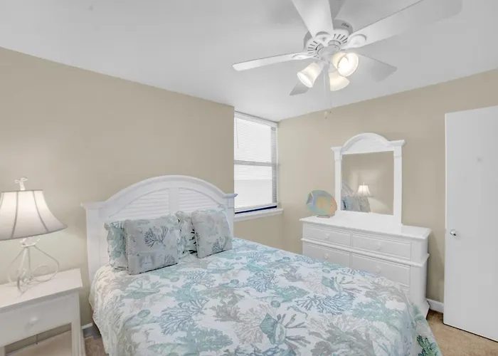 Gulf House 401 By Collection Apartment